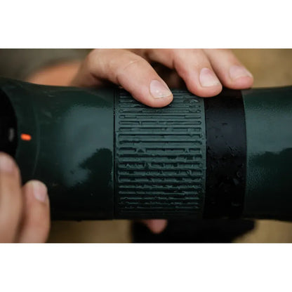 Swarovski Optik AT Endura 21-65x75 spotting scope close up focus ring